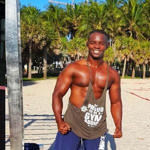 Meet your Posher, Juan camilo